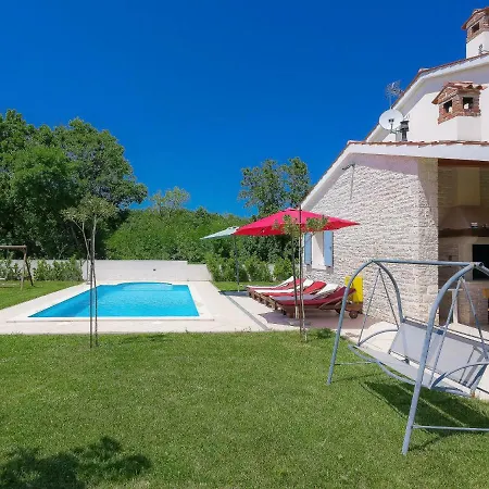 Azura Villa